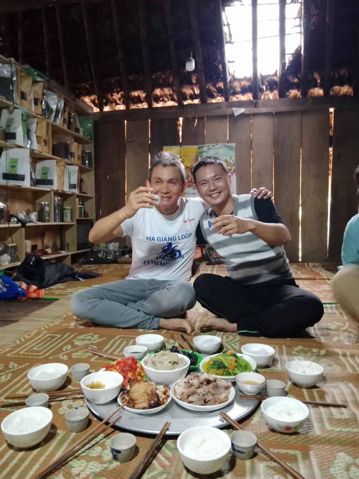 Ha Giang Yolo House And Loop Tours Ξενοδοχείο Εξωτερικό φωτογραφία